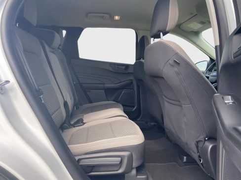 Used 2022 Ford Escape SE w/ Convenience Package AWD/4WD image 16