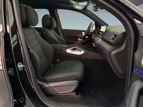 New 2026 Mercedes-Benz GLS 580 4MATIC image 24