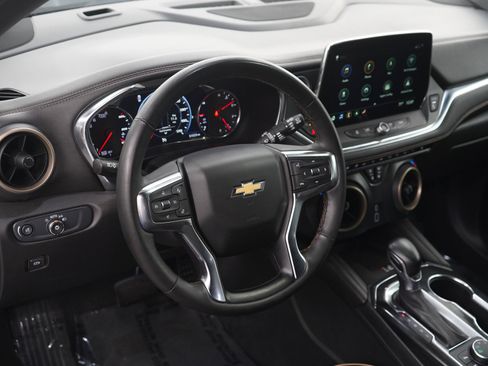 Used 2024 Chevrolet Blazer Premier AWD/4WD image 23