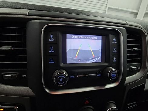 Used 2021 RAM 1500 Tradesman w/ Chrome Plus Package RWD image 17