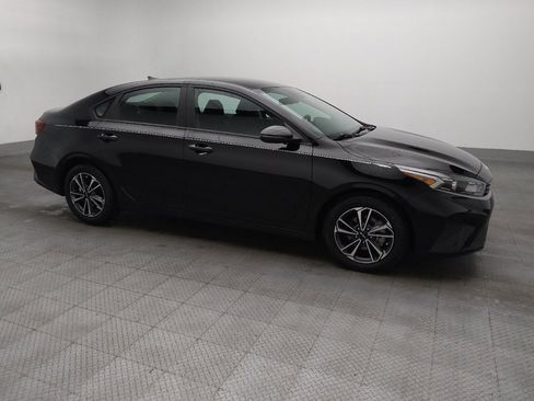 Used 2024 Kia Forte LXS w/ LXS Technology Package image 11