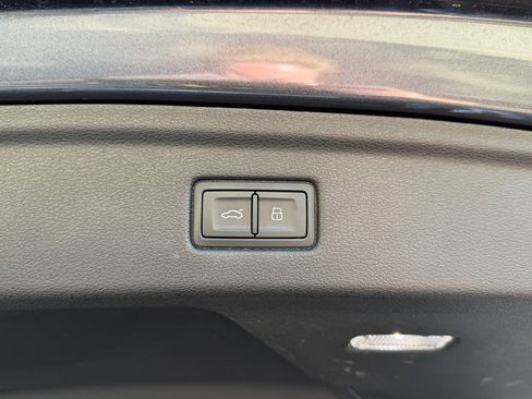 Used 2023 Audi S5 Prestige image 18