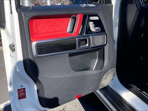 Certified 2022 Mercedes-Benz G 63 AMG 4MATIC image 15