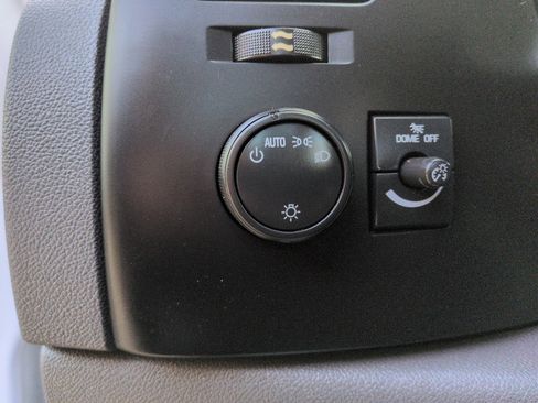 Used 2012 GMC Sierra 2500 W/T w/ Snow Plow Prep Package image 15