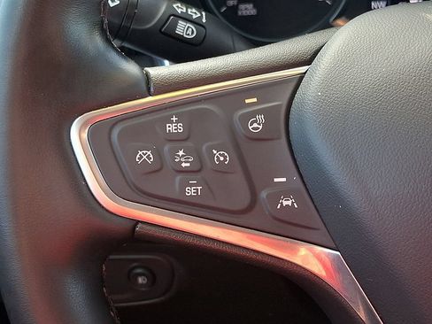 Used 2023 Chevrolet Equinox Premier FWD image 22