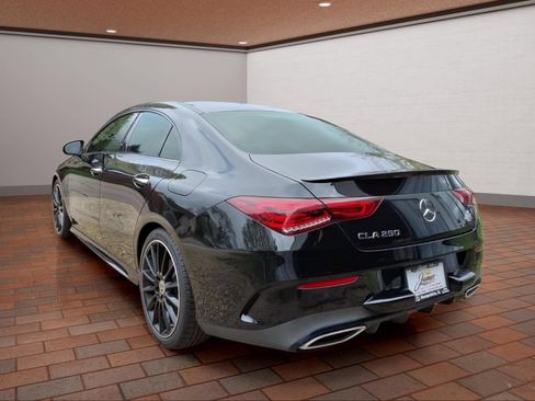 Used 2022 Mercedes-Benz CLA 250 image 7