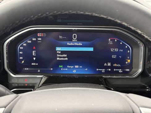 New 2026 Chevrolet Silverado 2500 LT w/ Convenience Package AWD/4WD image 28