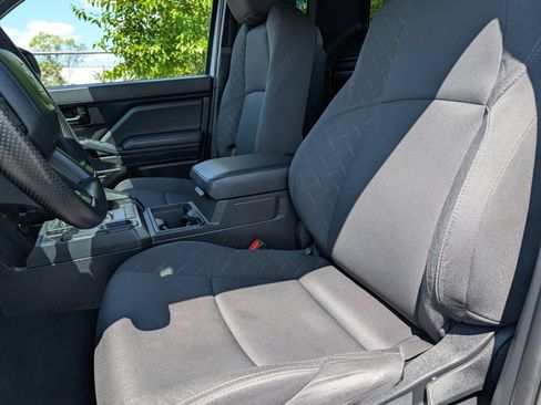 Used 2024 Toyota Tacoma SR RWD image 17