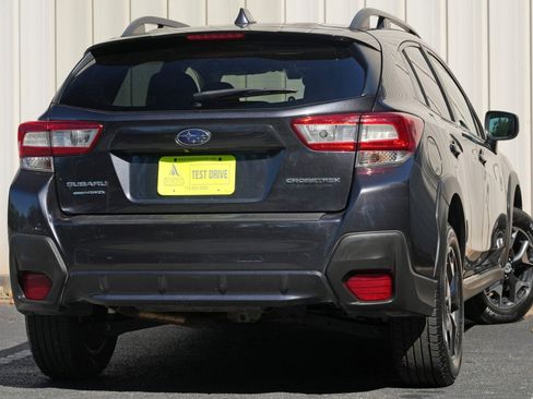 Used 2018 Subaru Crosstrek 2.0i Premium AWD/4WD image 4