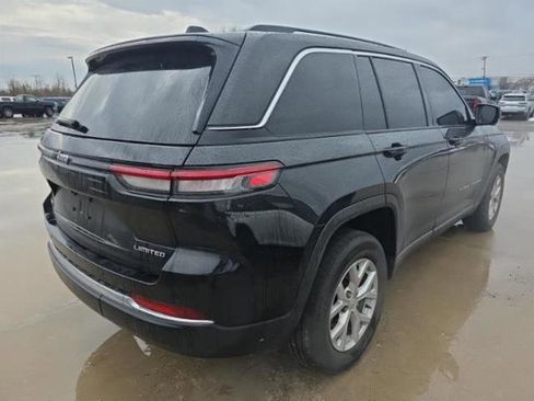 Used 2023 Jeep Grand Cherokee Limited image 6