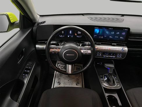 Certified 2024 Hyundai Kona SEL image 12