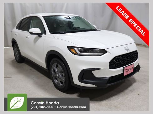 New 2026 Honda HR-V LX image 1