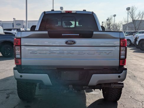 Used 2022 Ford F250 Lariat image 4