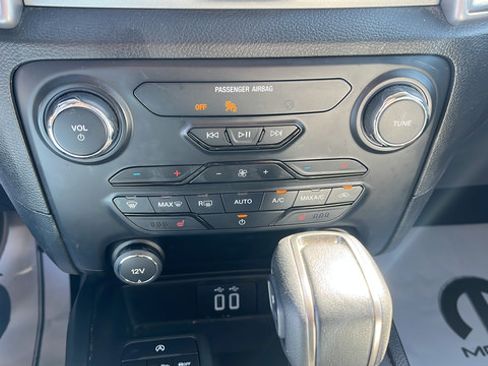 Used 2020 Ford Ranger XLT w/ Equipment Group 302A Luxury AWD/4WD image 16
