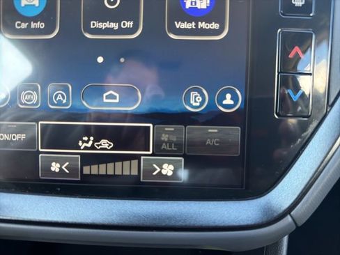 Used 2024 Subaru Crosstrek 2.5i Limited image 34