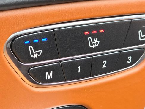 Used 2019 Mercedes-Benz Maybach S 560 4MATIC image 12