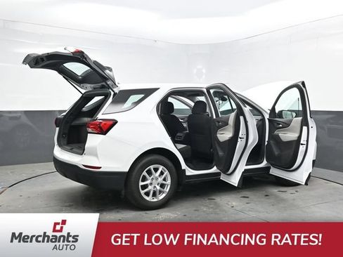 Used 2024 Chevrolet Equinox LS FWD image 57
