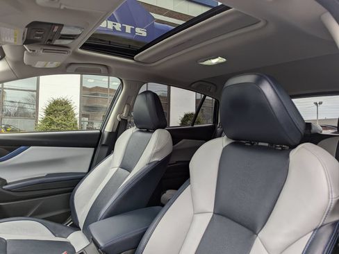 Used 2019 Subaru Crosstrek Hybrid w/ Moonroof Package w/Navigation AWD/4WD image 37