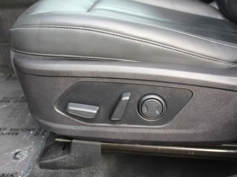 Used 2022 Kia Sorento EX w/ Panoramic Sunroof Package image 33