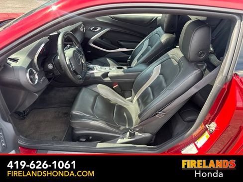 Used 2016 Chevrolet Camaro LT RWD image 18