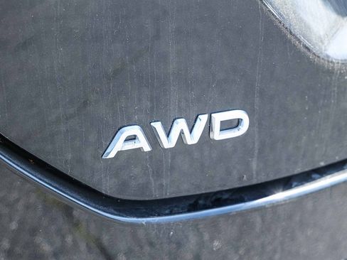 Used 2024 Honda Pilot EX-L image 9