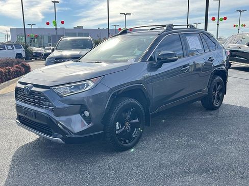 Used 2021 Toyota RAV4 XSE image 7