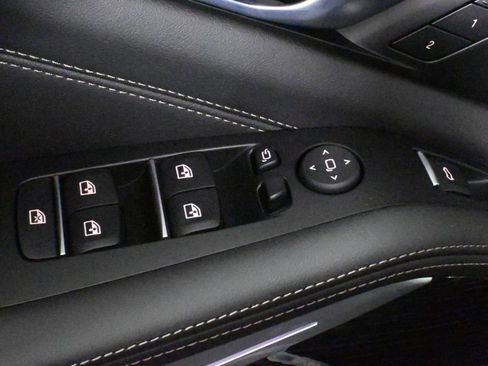 Used 2025 BMW X5 M60i w/ Executive Package image 35