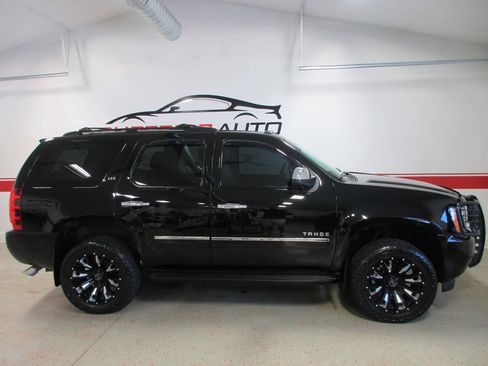 Used 2013 Chevrolet Tahoe LTZ AWD/4WD image 5
