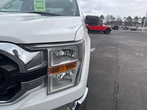 Used 2021 Ford F150 XLT image 16