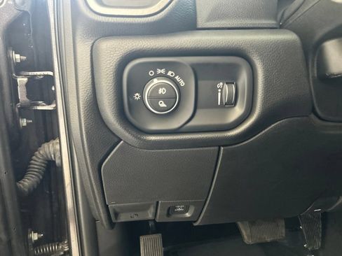 Used 2025 RAM 3500 Tradesman AWD/4WD image 41