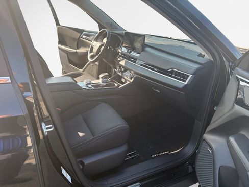 Used 2026 Mitsubishi Outlander ES AWD/4WD image 23