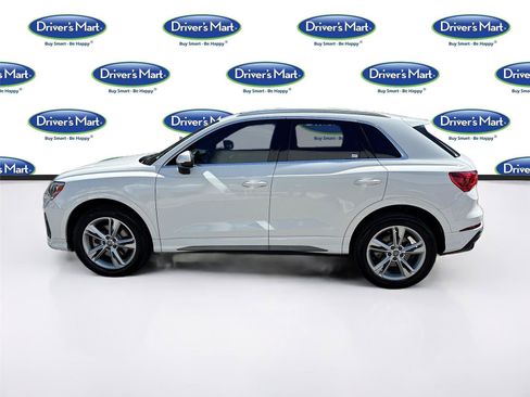 Used 2020 Audi Q3 2.0T Premium w/ Convenience Package AWD/4WD image 4