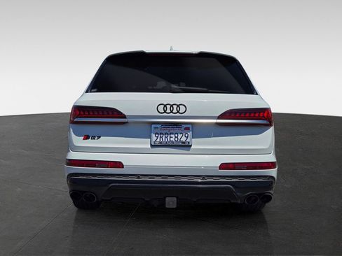 Used 2021 Audi SQ7 Premium Plus w/ SQ7 Black Optic Package AWD/4WD image 5