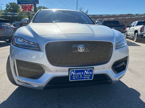 Used 2019 Jaguar F-PACE R-Sport AWD/4WD image 8
