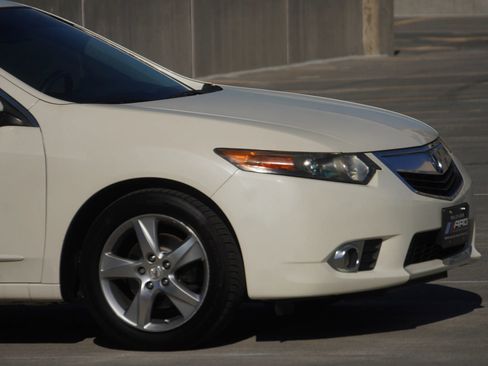Used 2011 Acura TSX Sedan image 31