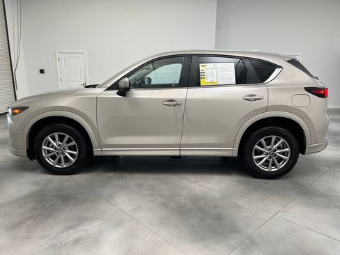 Used 2024 MAZDA CX-5 AWD 2.5 S w/ Select Package image 5