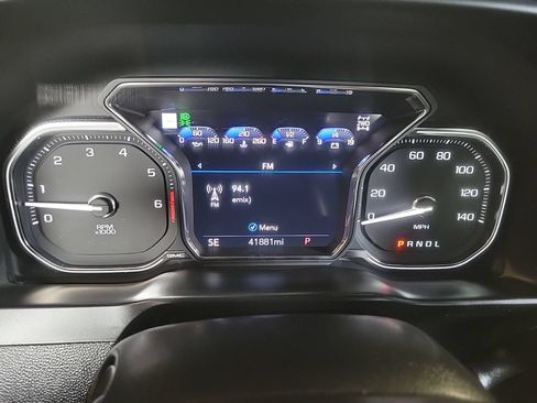 Used 2022 GMC Sierra 2500 Denali AWD/4WD image 25