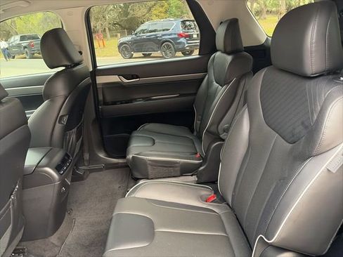 Used 2023 Hyundai Palisade SEL w/ Cargo Package image 8