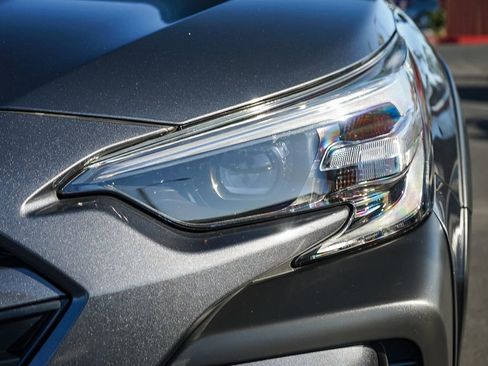 Used 2025 Subaru Outback Premium image 10