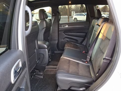 Certified 2020 Jeep Grand Cherokee Altitude image 10