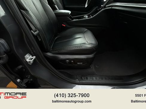Used 2022 Jeep Grand Cherokee L Limited AWD/4WD image 14