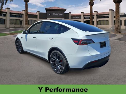 Used 2022 Tesla Model Y Performance AWD/4WD image 6