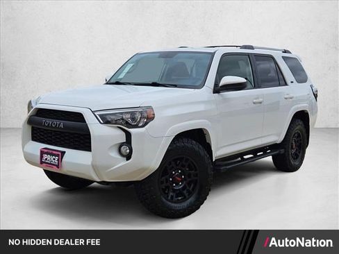 Used 2019 Toyota 4Runner SR5 AWD/4WD image 1