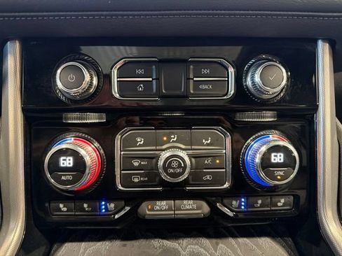 Used 2023 GMC Yukon XL Denali w/ Max Trailering Package AWD/4WD image 22