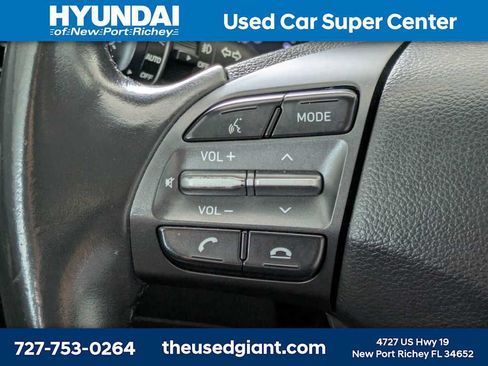 Used 2020 Hyundai Kona Limited FWD image 30