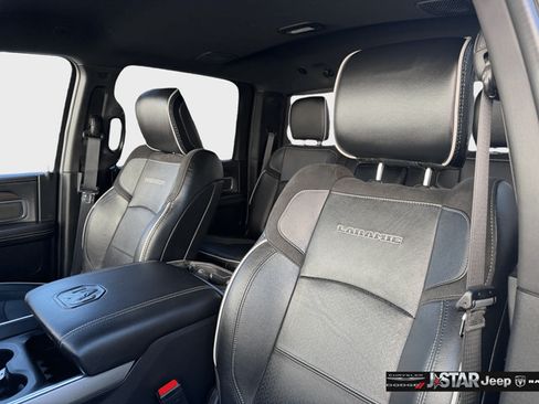 Used 2025 RAM 2500 Laramie w/ Night Edition AWD/4WD image 11