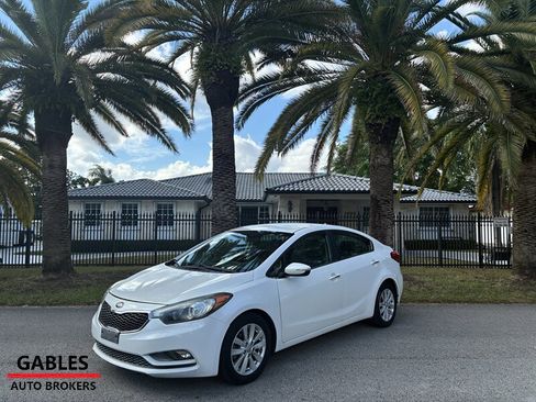 Used 2015 Kia Forte EX image 7