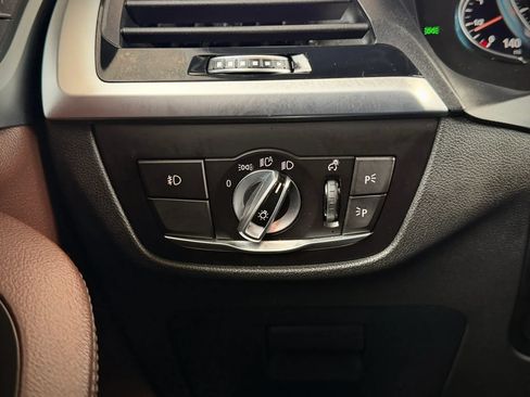 Used 2018 BMW X3 xDrive30i AWD/4WD image 24