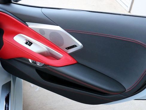 Used 2022 Chevrolet Corvette Stingray Preferred Cpe w/ Z51 Performance Package image 29