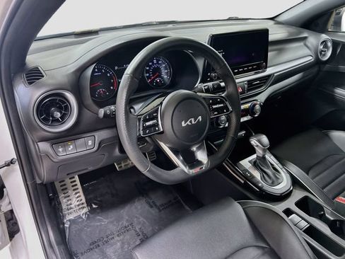Certified 2023 Kia Forte GT-Line w/ GT-Line Premium Package FWD image 9